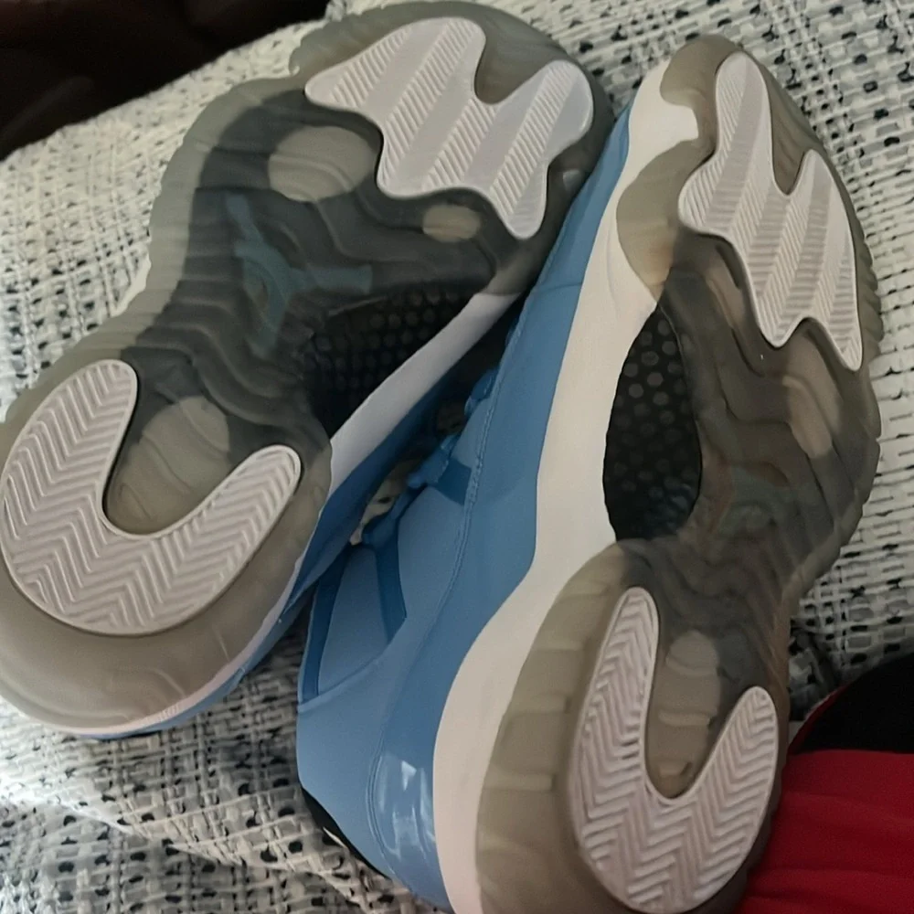 Air Jordan 11, Pantone Size 11.5 Like New. Authentacated BY EBay. Only 1 Pair